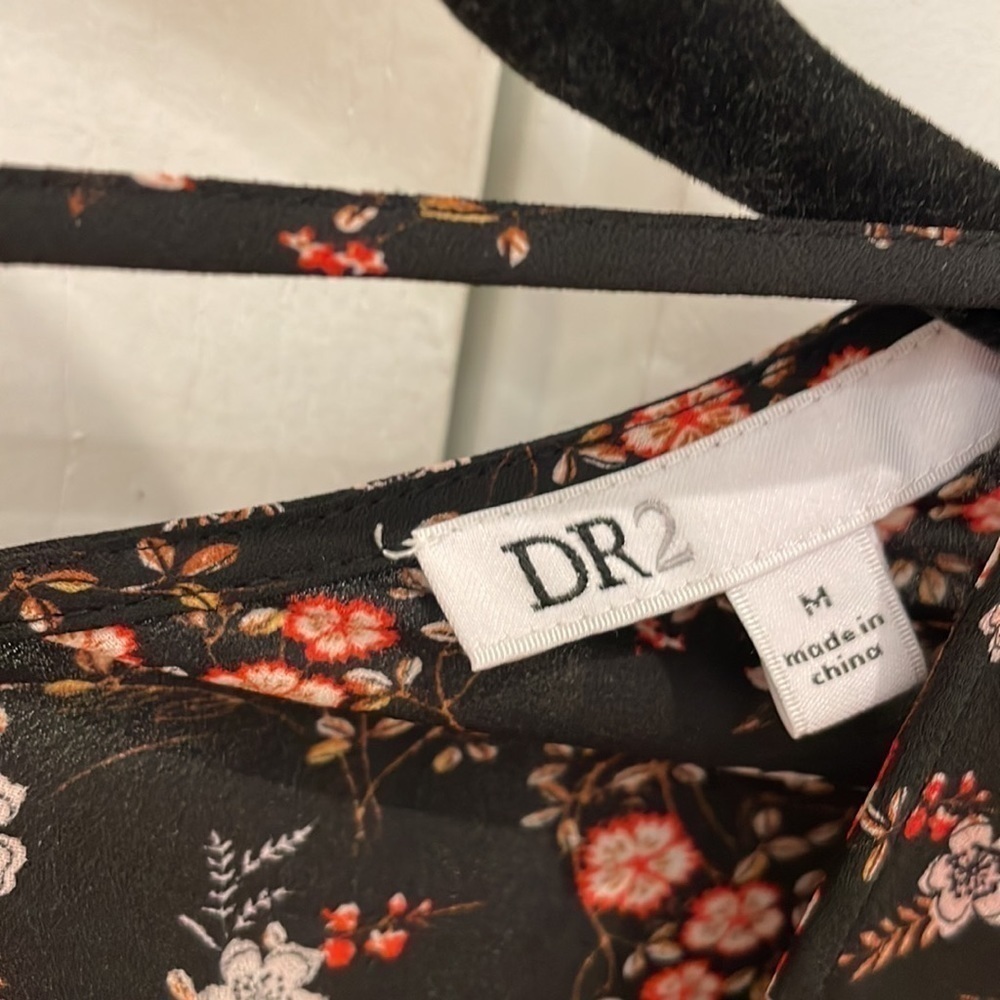 DR2 Top - Picture 2 of 3